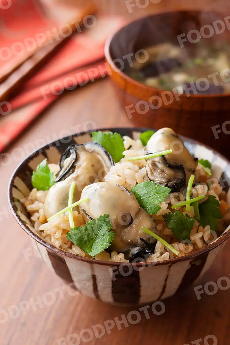 牡蠣の炊き込みご飯 