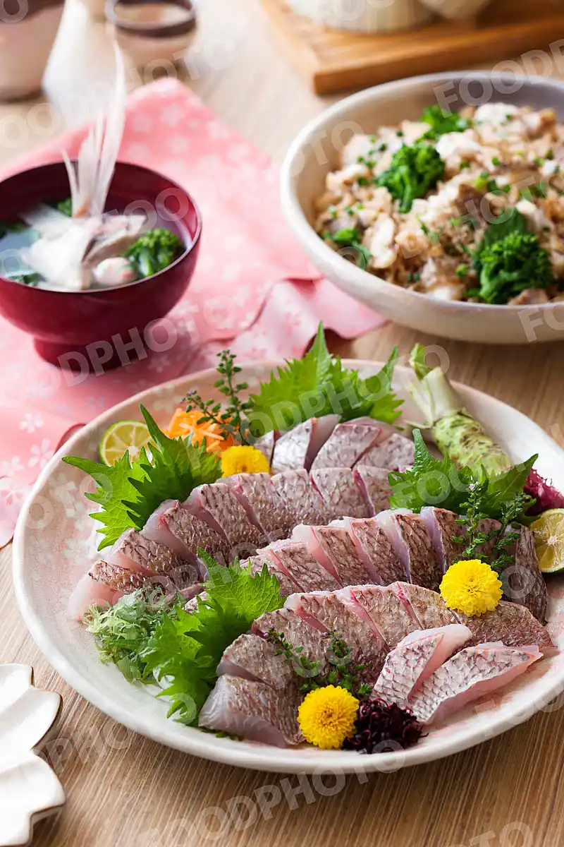 鯛のお刺身 / 鯛の松皮造り