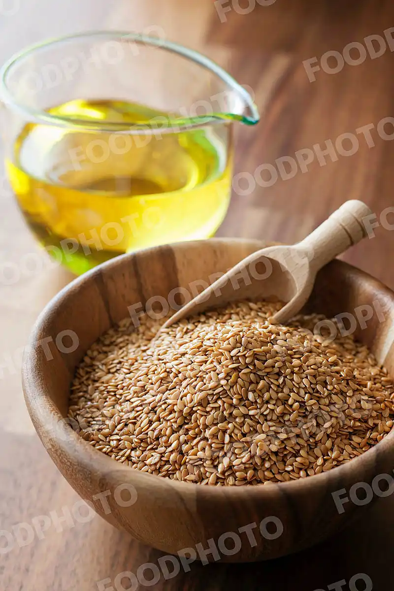 アマニオイルと亜麻の種子