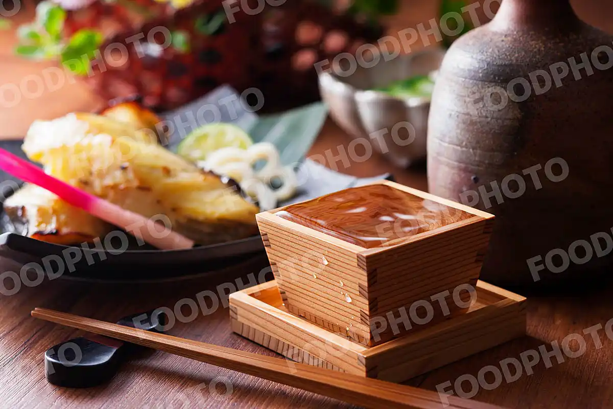 日本酒と銀鱈の西京焼き