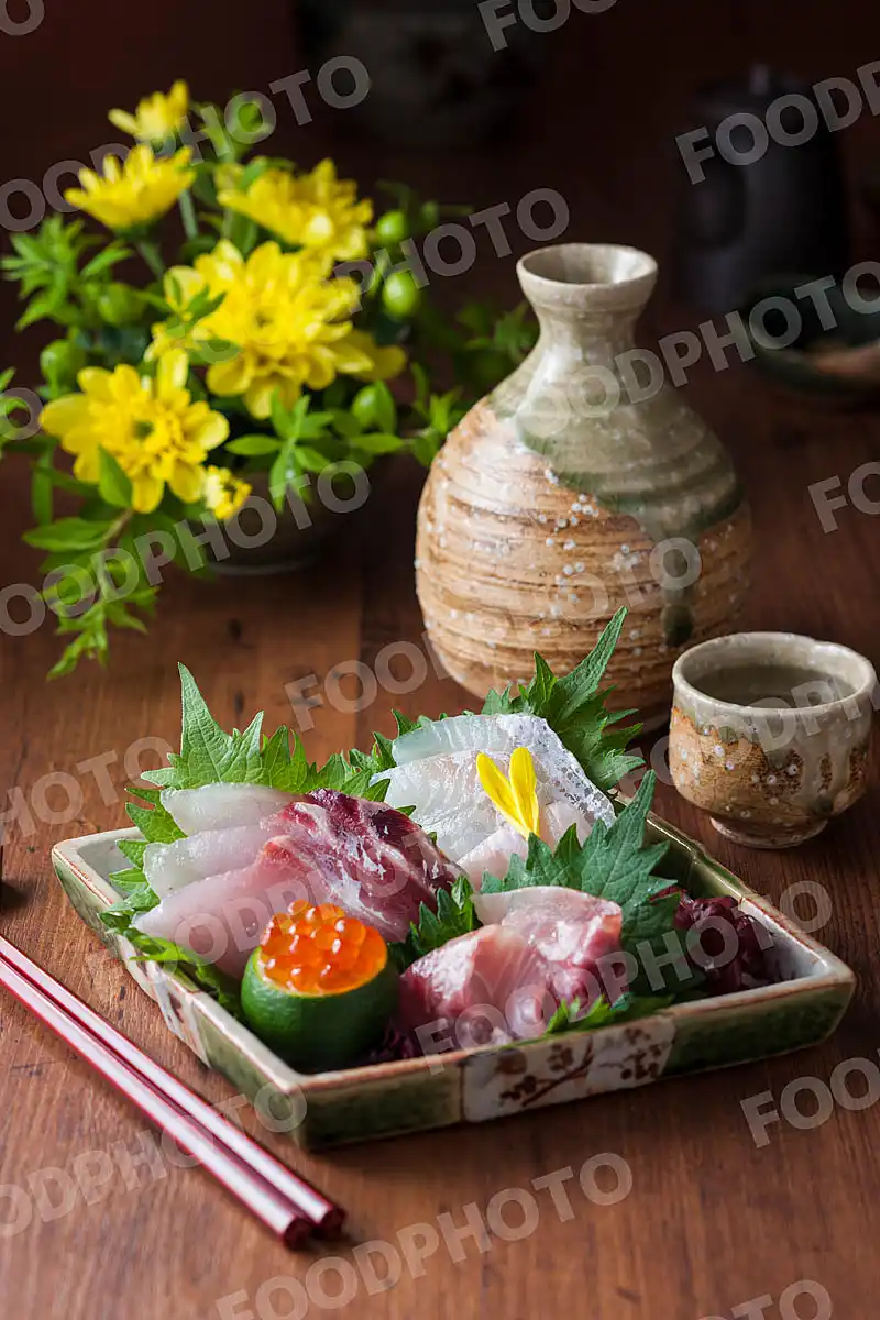 お刺身4点盛りと日本酒