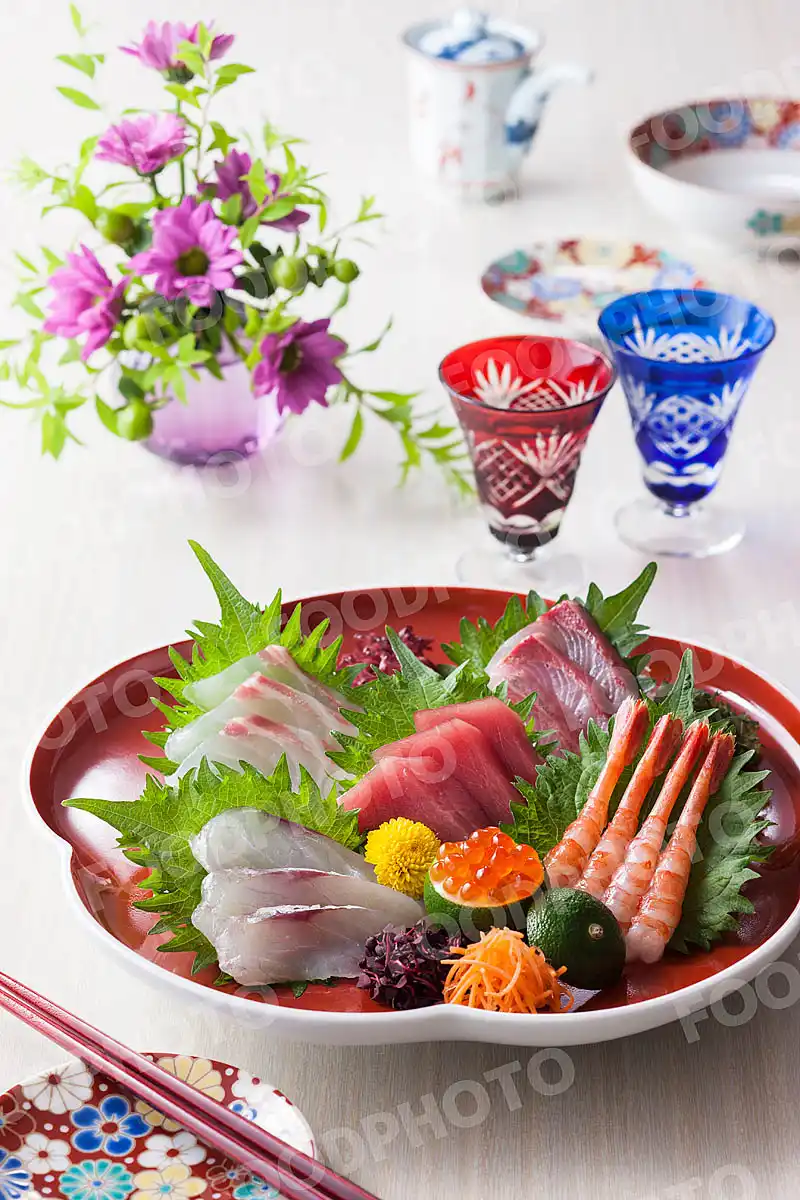 お刺身6点盛りと日本酒