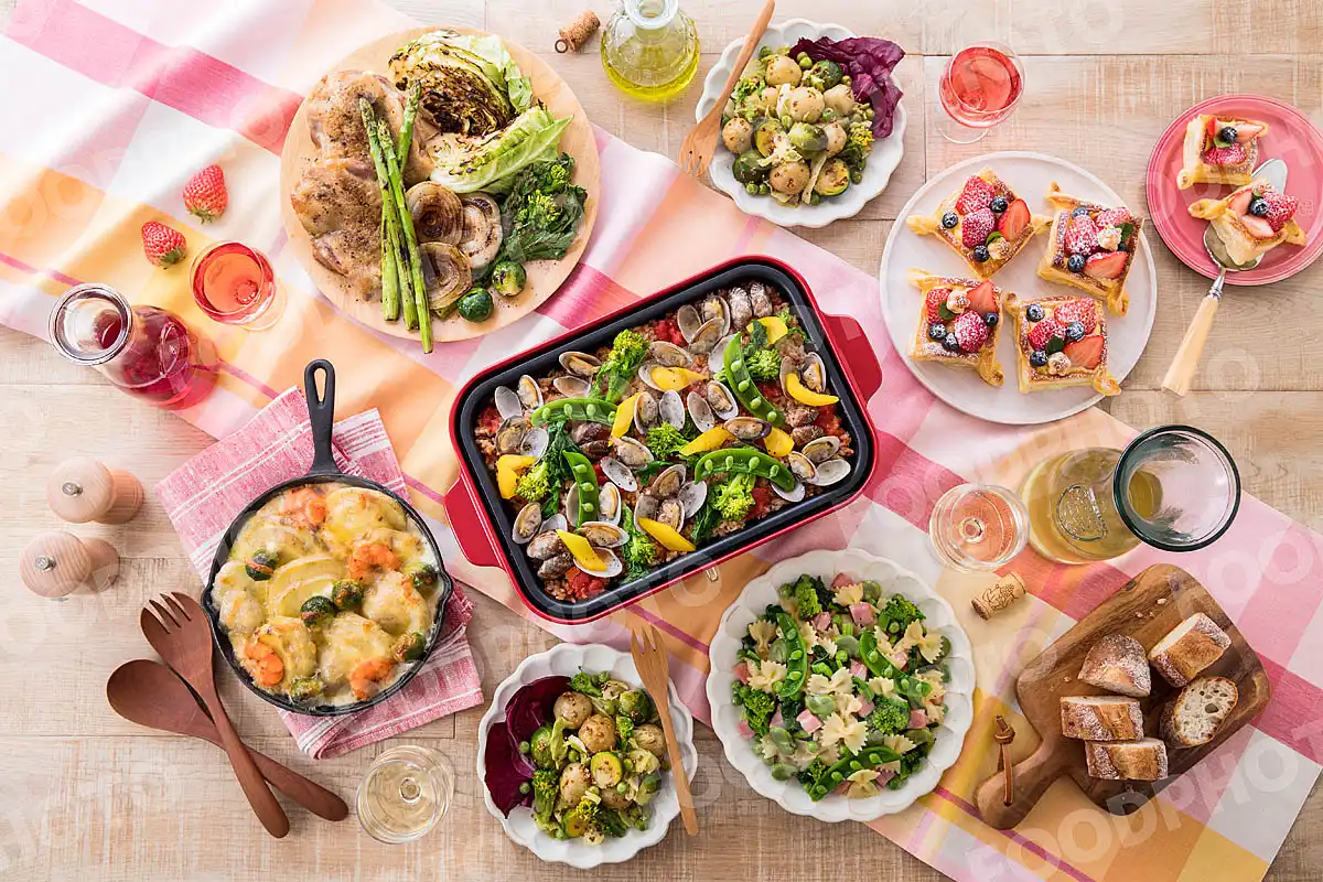 春野菜料理のテーブル