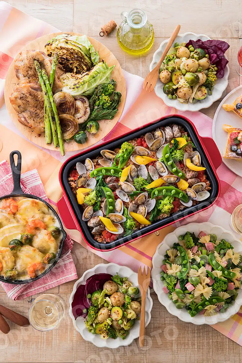 春野菜料理のテーブル