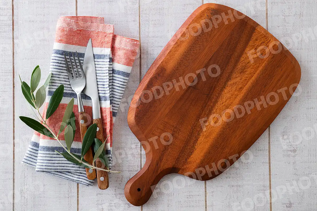 木目の個性豊かなチョッピングボード