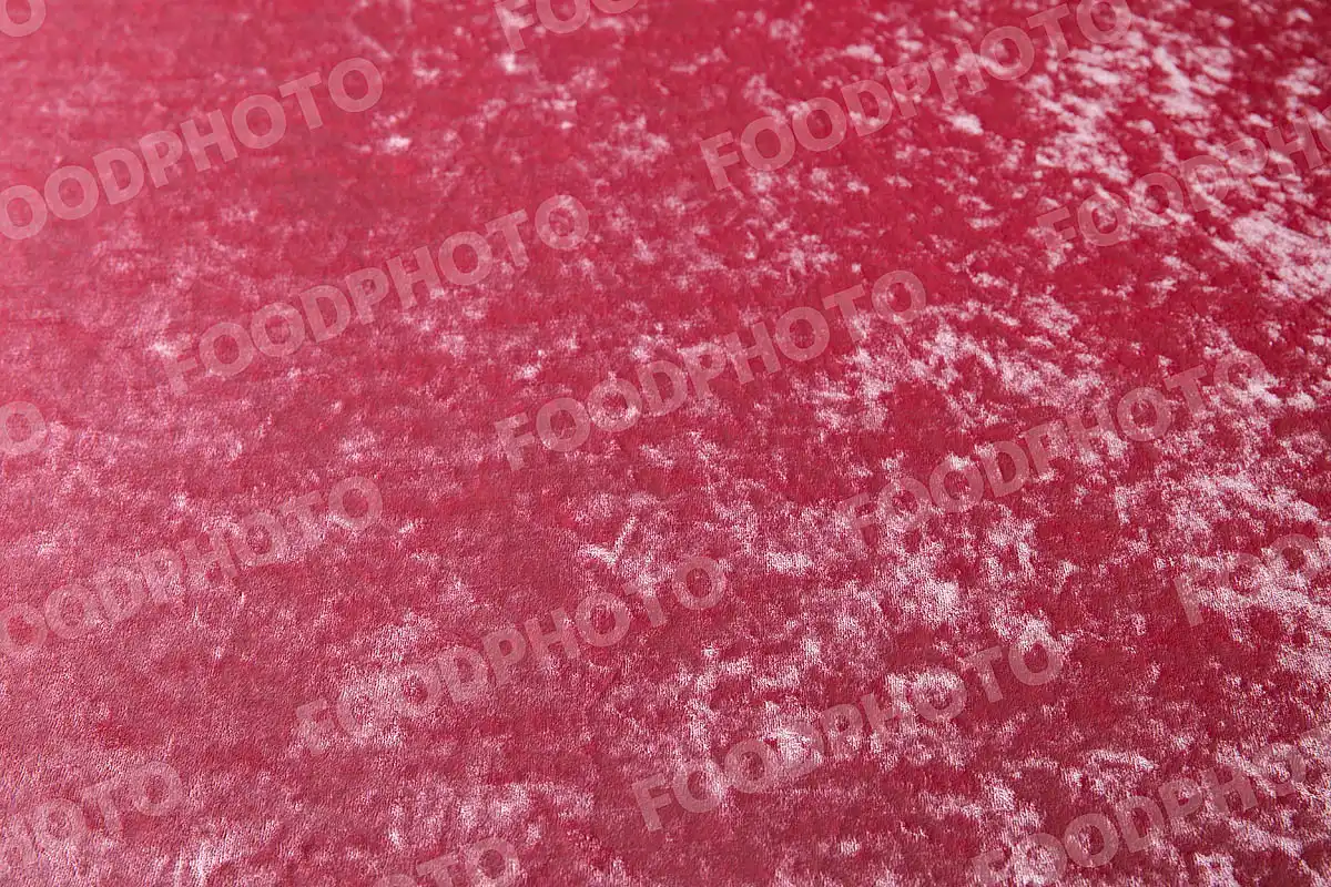 クラッシュベロアのテーブルクロス。 