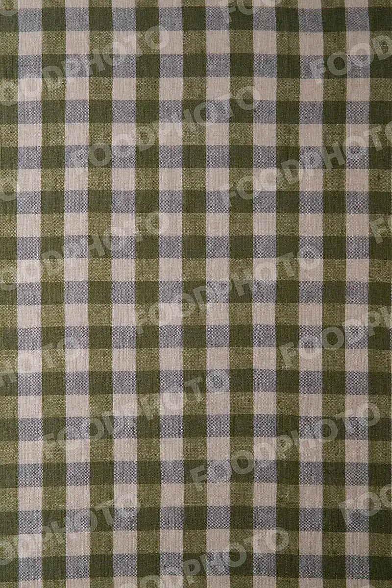 グリーン・ベージュ / チェック柄テーブルクロス。 