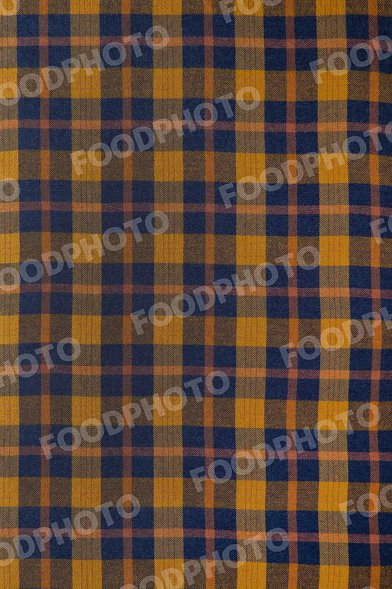 ネイビー・オレンジ / チェック柄テーブルクロス。 