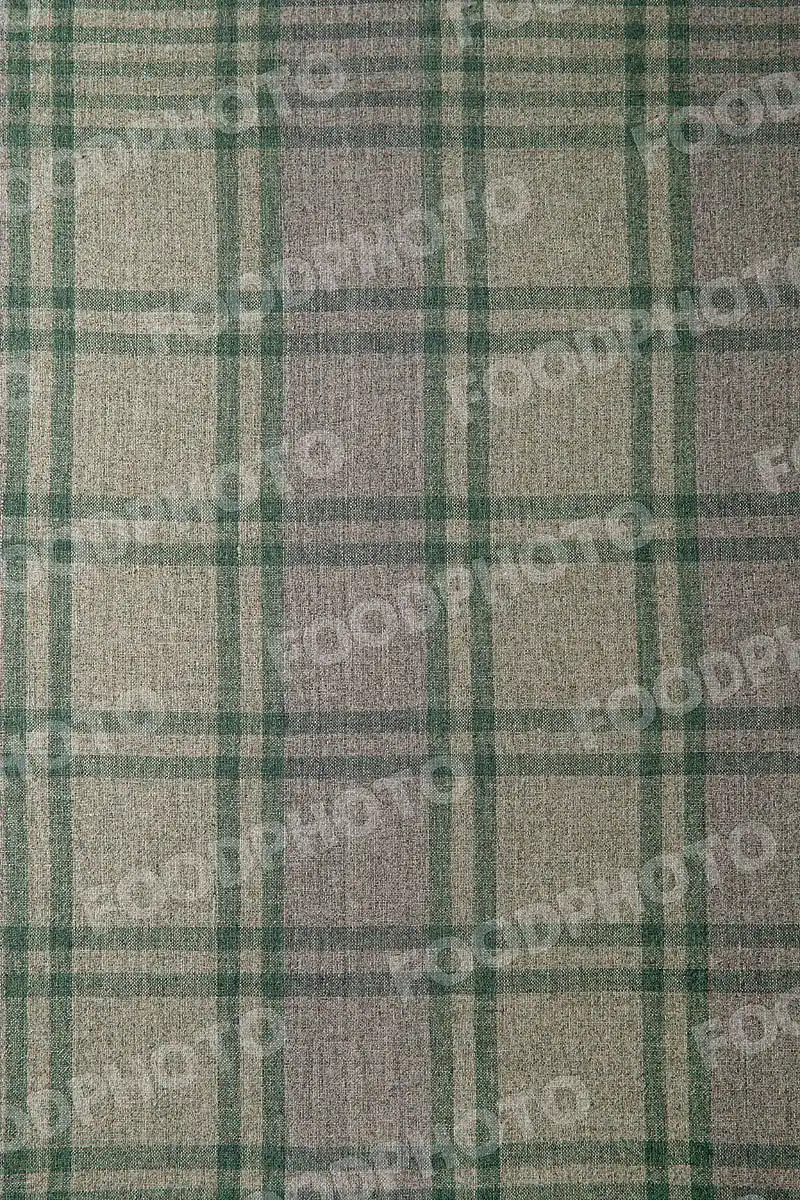 グリーン・ライトグリーン・グレー / チェック柄テーブルクロス。 