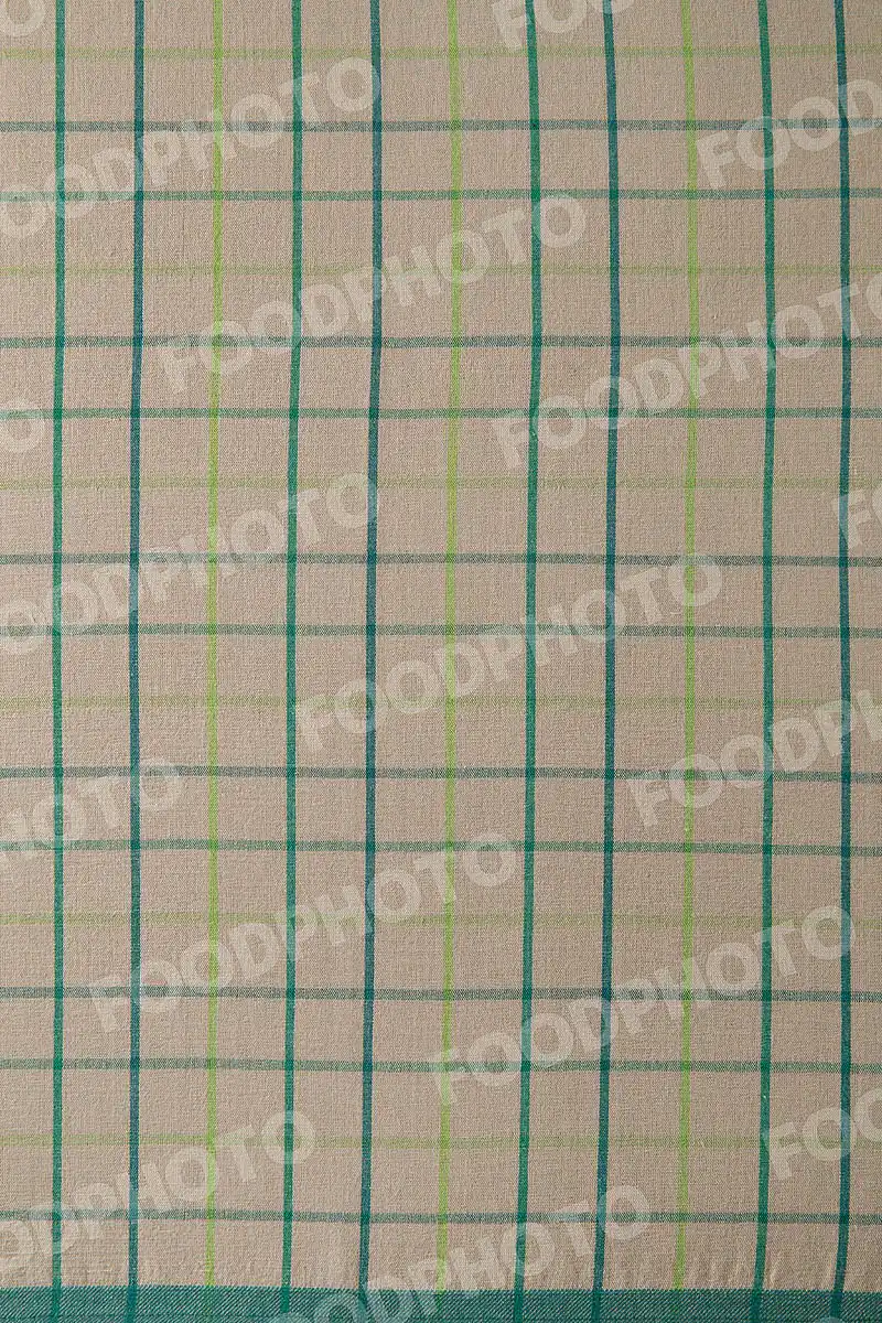 グリーン・ライム・ベージュ / チェック柄テーブルクロス。 