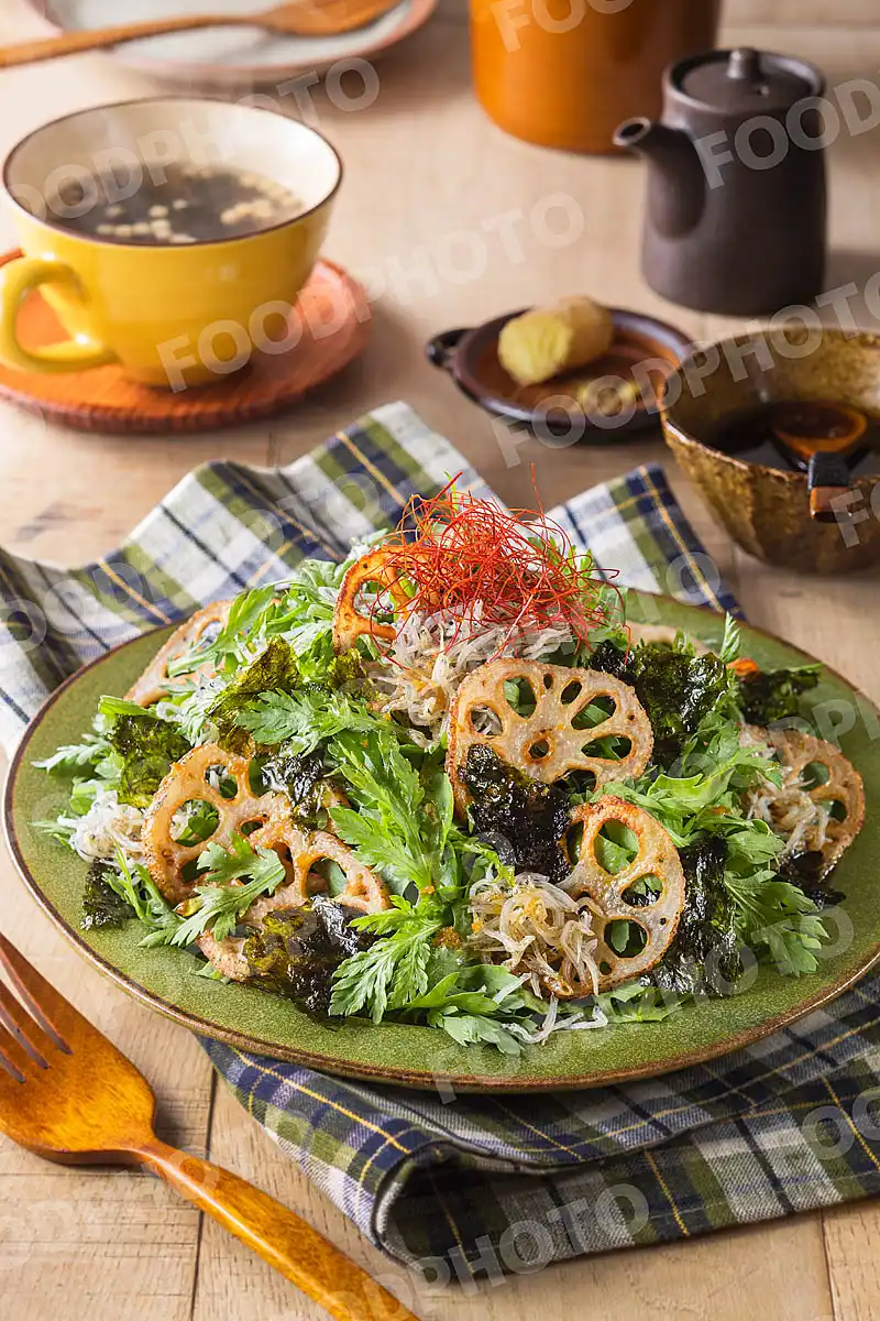 蓮根とちりめんじゃこの韓国風サラダ