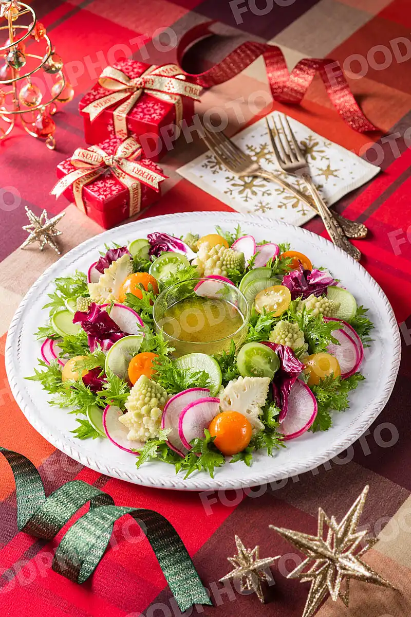 ロマネスコのリースサラダ