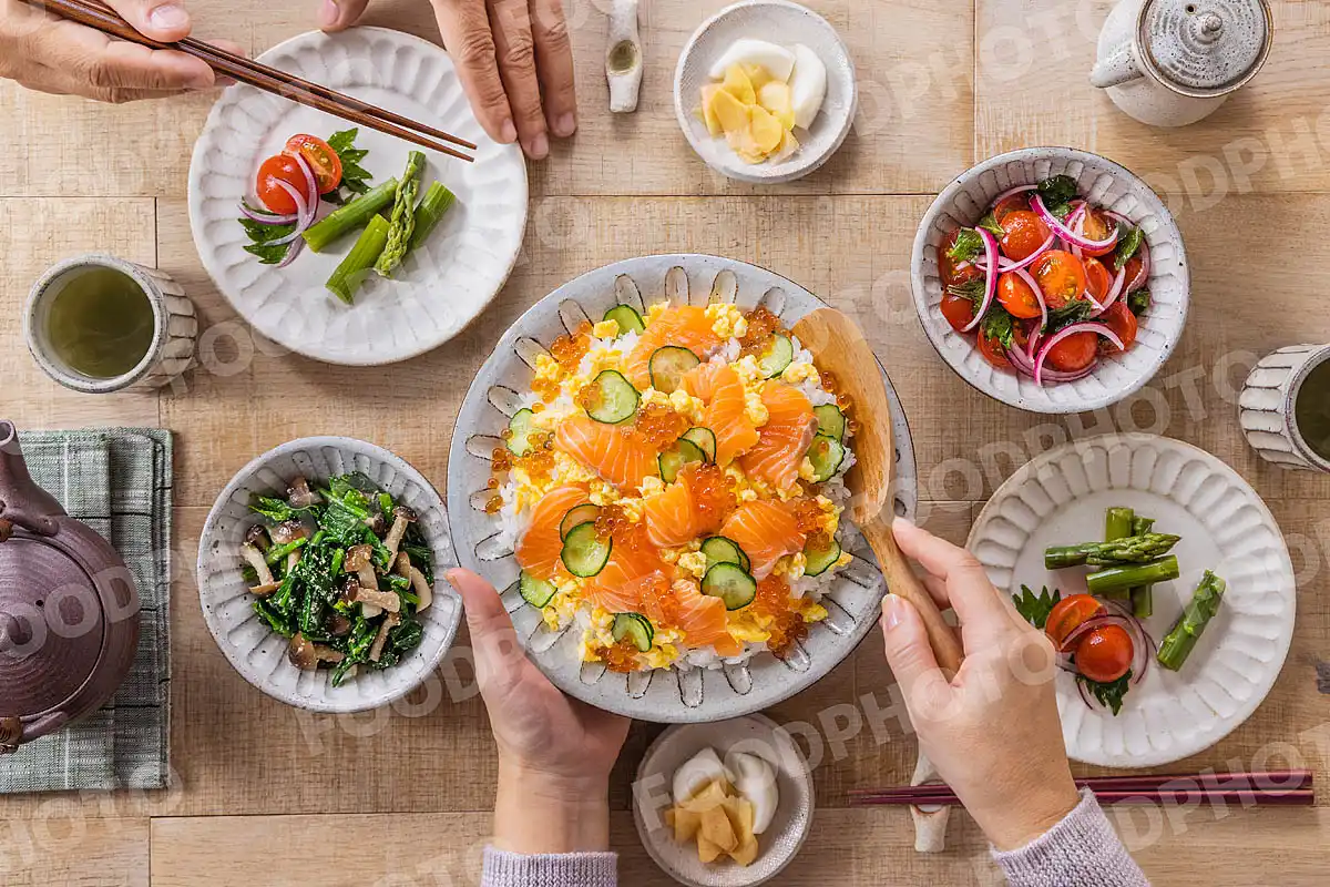 いつもの食卓 鮭とイクラのちらし寿司