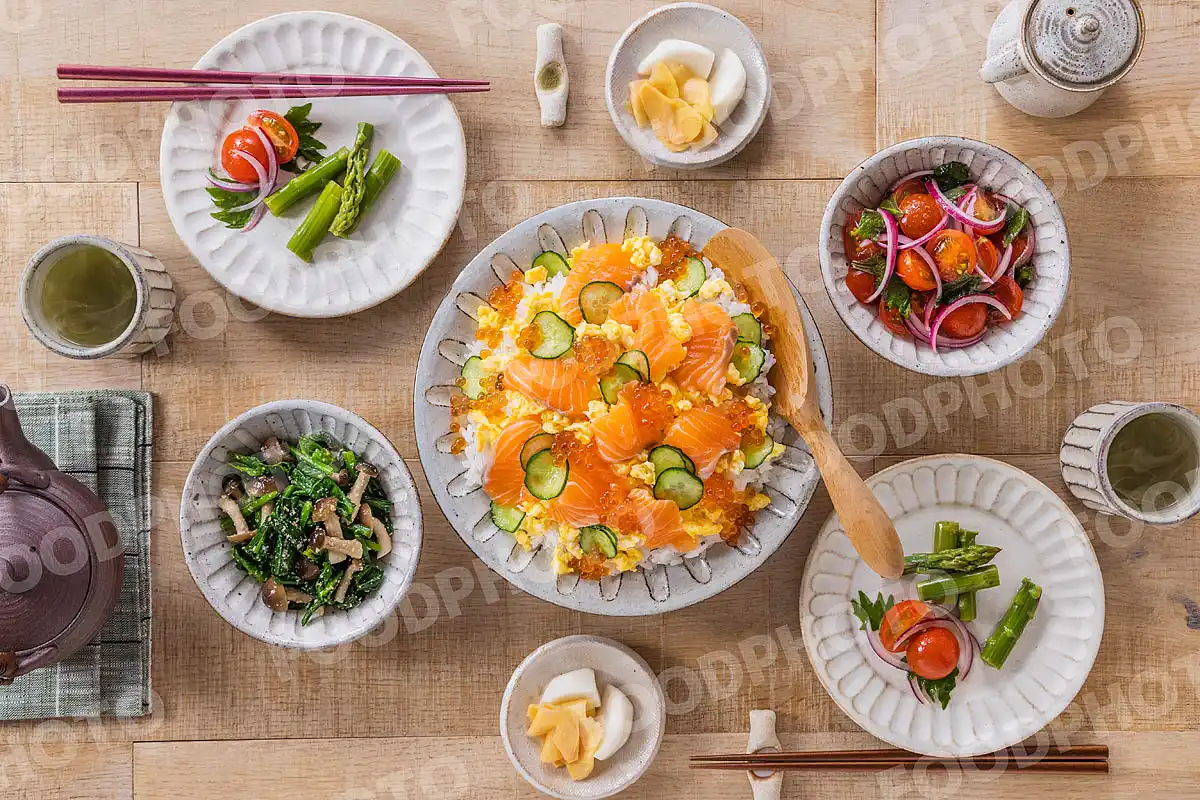 いつもの食卓 鮭とイクラのちらし寿司