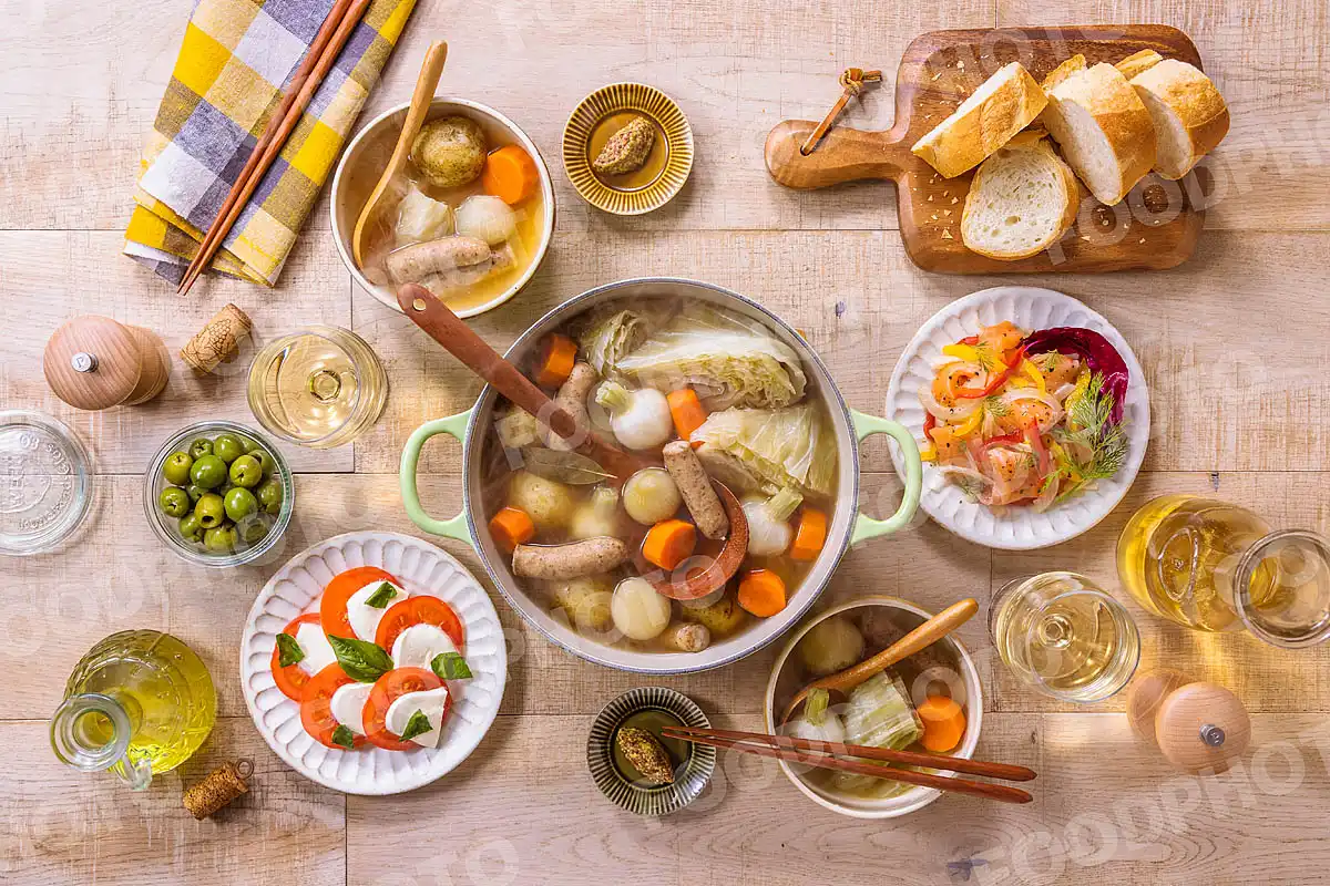 いつもの食卓テーブル風景