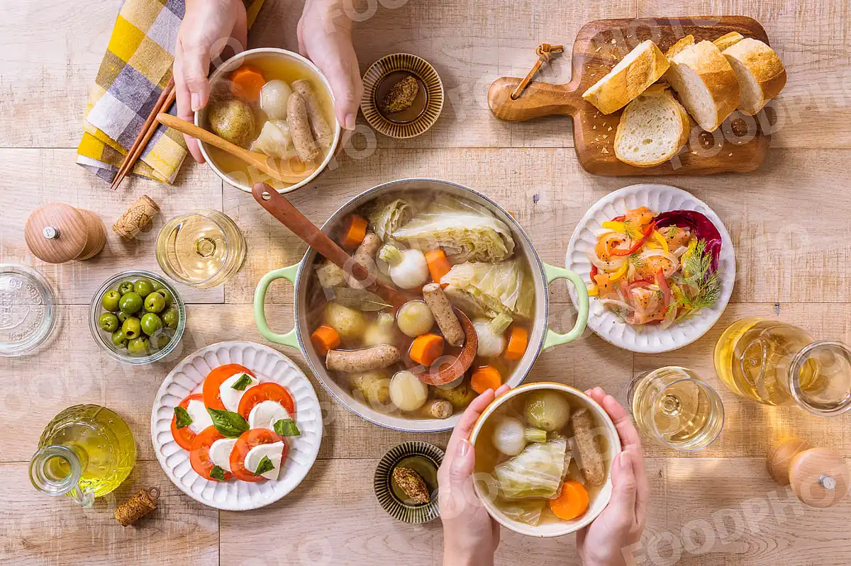 いつもの食卓テーブル風景
