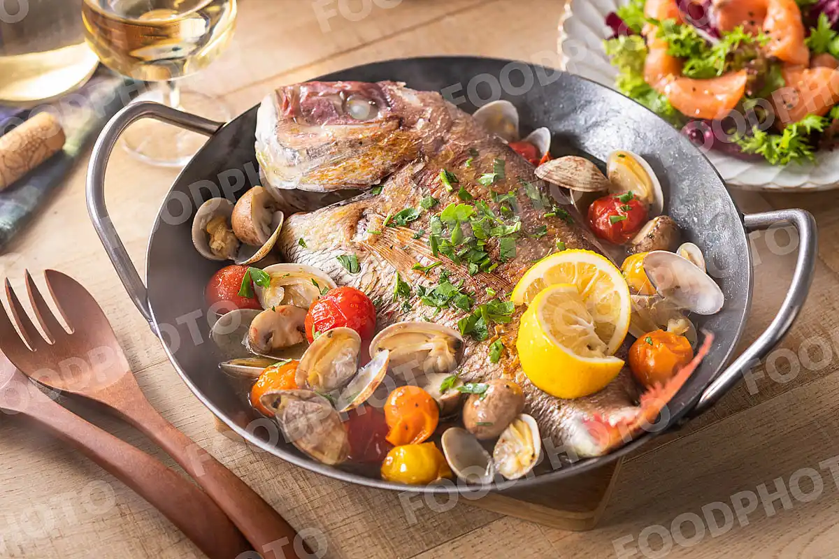 鯛のアクアパッツァ