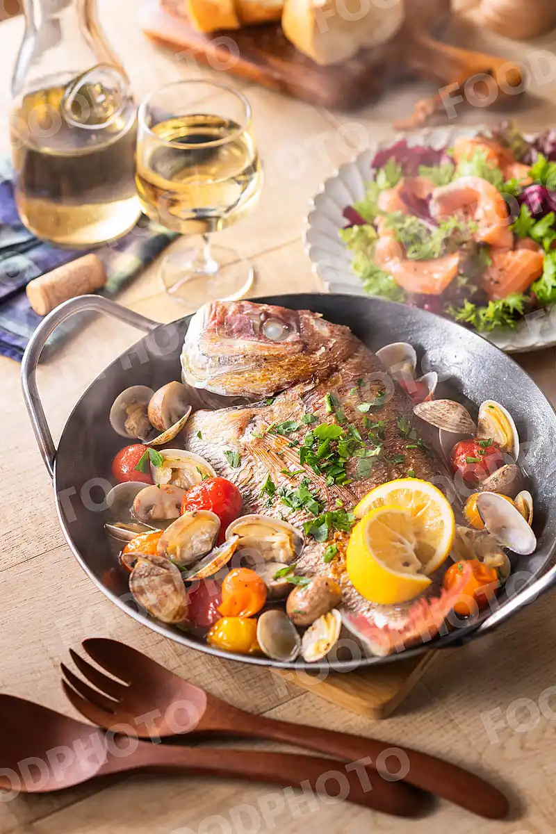 鯛のアクアパッツァ