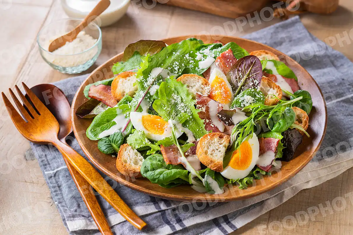 ベビーリーフのシーザーサラダ