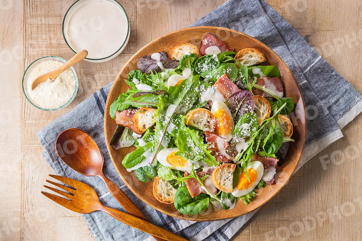 ベビーリーフのシーザーサラダ